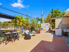 8571 SW 30th St, Miami FL 33155