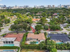 20610 NE 22nd Ct, Miami FL 33180