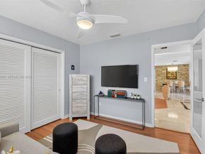 20610 NE 22nd Ct, Miami FL 33180