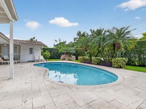 20610 NE 22nd Ct, Miami FL 33180