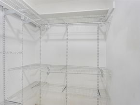 3241 NE 17th Ave, Oakland Park FL 33334