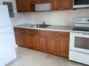 6750 SW 21st St, Miami FL 33155