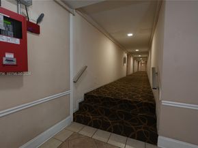 500 Executive Center Dr 1J, West Palm Beach FL 33401