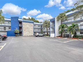 3150 Holiday Springs Blvd 8305, Margate FL 33063
