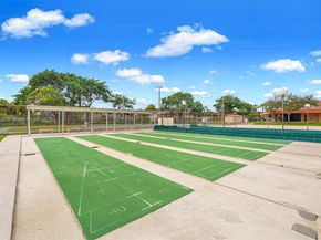 3150 Holiday Springs Blvd 8305, Margate FL 33063
