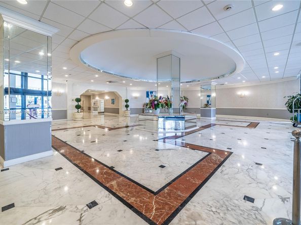 3800 S Ocean Dr 721, Hollywood FL 33019