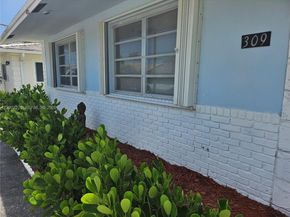 309 SE 12th Ave, Pompano Beach FL 33060