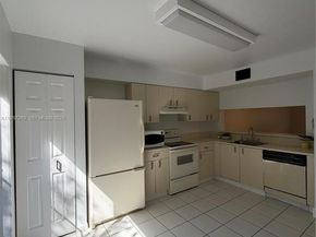 8260 SW 149th Ct 9204, Miami FL 33193