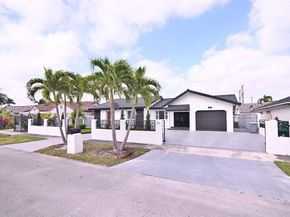 30 SW 136th Ave, Miami FL 33184