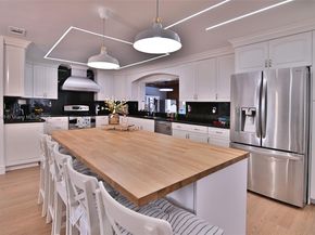 30 SW 136th Ave, Miami FL 33184