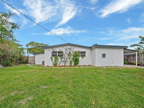 840 NW 39th St, Oakland Park FL 33309