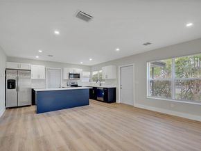 840 NW 39th St, Oakland Park FL 33309