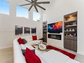 127 Swan Ave, Plantation FL 33324