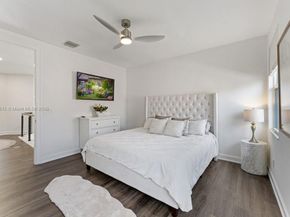 127 Swan Ave, Plantation FL 33324