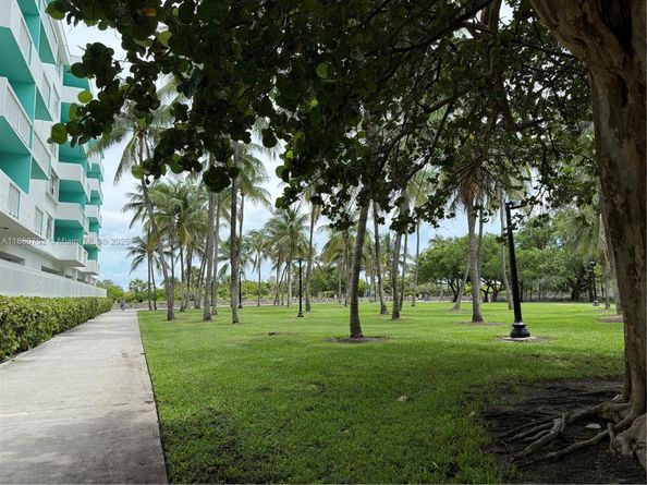 301 Ocean Dr 505, Miami Beach FL 33139
