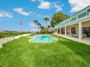 1635 Lands End Rd, Manalapan FL 33462
