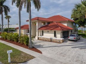 1635 Lands End Rd, Manalapan FL 33462
