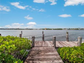 1635 Lands End Rd, Manalapan FL 33462