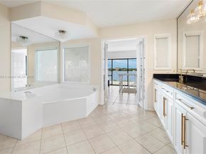 1635 Lands End Rd, Manalapan FL 33462