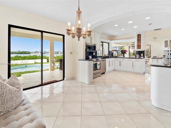 1635 Lands End Rd, Manalapan FL 33462