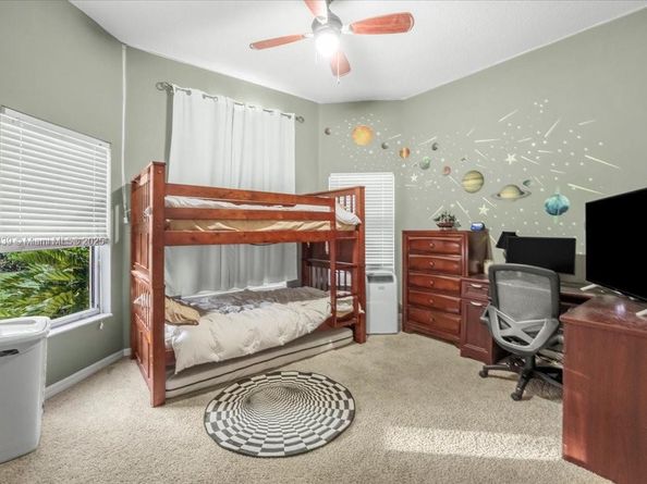 2813 Augusta Ln, Homestead FL 33035