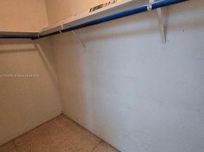 300 Diplomat Pkwy 207, Hallandale Beach FL 33009