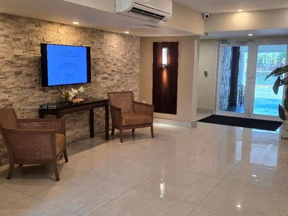 300 Diplomat Pkwy 207, Hallandale Beach FL 33009