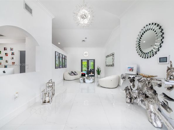 9701 SW 56th Ter, Miami FL 33173