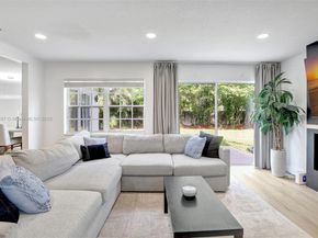 573 NW 135th Ter, Plantation FL 33325