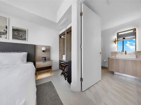 159 NE 6th St 4011, Miami FL 33132