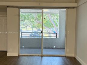 921 Lyons Rd 3205, Coconut Creek FL 33063