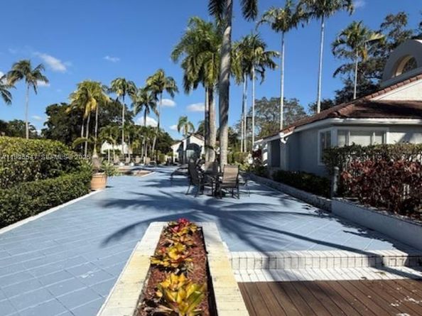 921 Lyons Rd 3205, Coconut Creek FL 33063