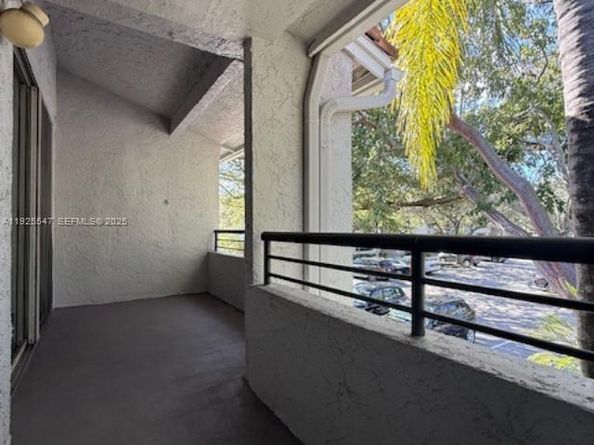 921 Lyons Rd 3205, Coconut Creek FL 33063