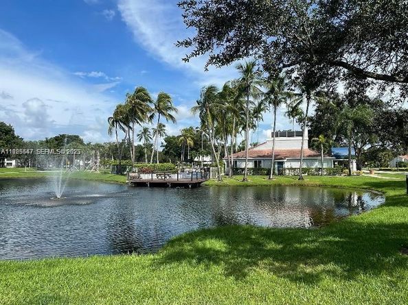 921 Lyons Rd 3205, Coconut Creek FL 33063
