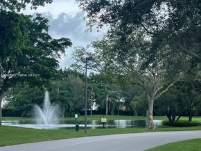 921 Lyons Rd 3205, Coconut Creek FL 33063