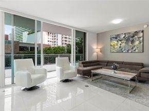 1080 Brickell Ave 209, Miami FL 33131