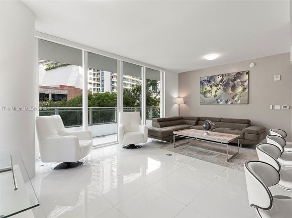 1080 Brickell Ave 209, Miami FL 33131