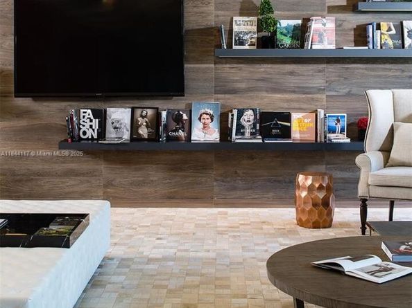 1080 Brickell Ave 209, Miami FL 33131