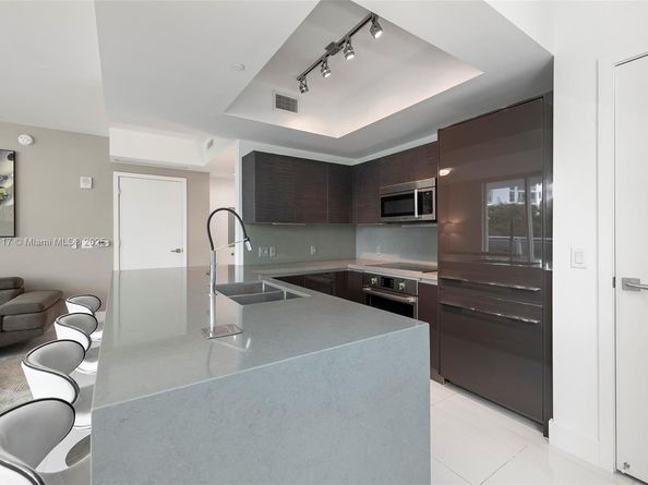 1080 Brickell Ave 209, Miami FL 33131