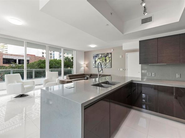 1080 Brickell Ave 209, Miami FL 33131
