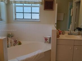 10331 SW 164th Ct, Miami FL 33196