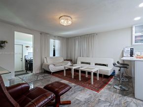1711 NW 7th Pl, Fort Lauderdale FL 33311