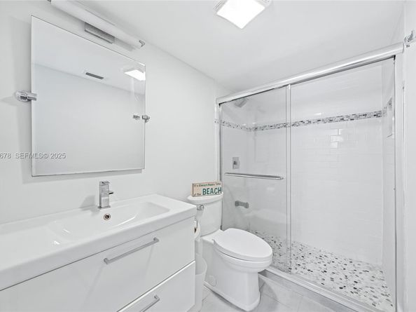 345 Ocean Dr 511, Miami Beach FL 33139