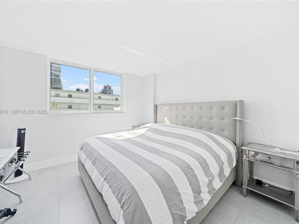 345 Ocean Dr 511, Miami Beach FL 33139