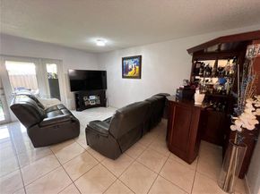 5214 NW 190th St, Miami Gardens FL 33055