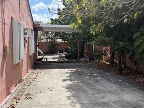 740 NE 4th Pl, Hialeah FL 33010