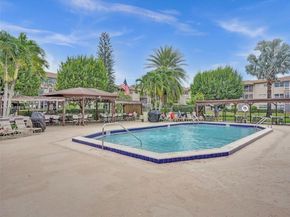 4805 NW 35th St 603, Lauderdale Lakes FL 33319
