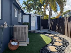 Undisclosed Address #A11940358, Oakland Park FL 33334