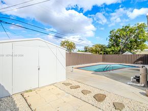 Undisclosed Address #A11940358, Oakland Park FL 33334