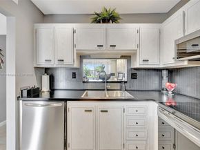 5103 NW 35th St 506, Lauderdale Lakes FL 33319